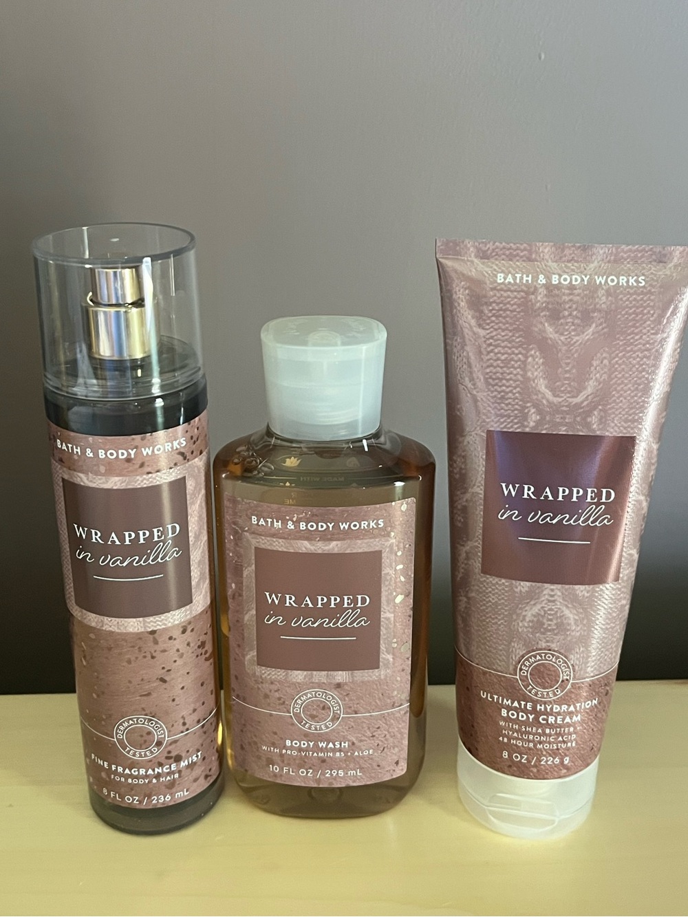 Bath & Body Works Wrapped In Vanilla Body Wash, Fragrance Mist & Body Cream Set